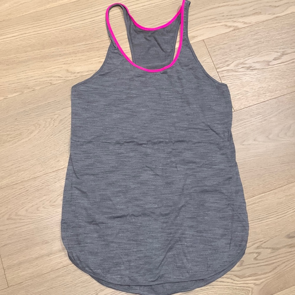 Lululemon tank - size 6
